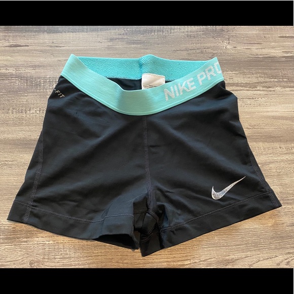Nike Pants - Nike Pro Dri-Fit Athletic Shorts